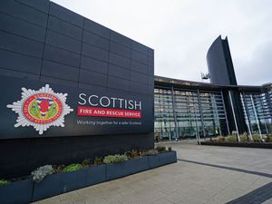 Supporting image for story: Residents near site of industrial fire in Paisley urged to remain indoors