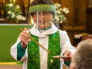 Supporting image for story: Vicar uses chopsticks in Holy Communion safety measure