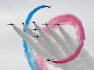 Supporting image for story: Air force veteran's poignant words as Cosford Air Show crowds enjoy stunning spectacle - including exhilarating Red Arrows display