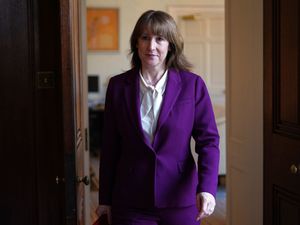 Supporting image for story: Ministers warn petrol retailers against ‘unfair practices’