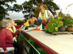 Supporting image for story: Ellesmere Festival and Boat Rally - in pictures