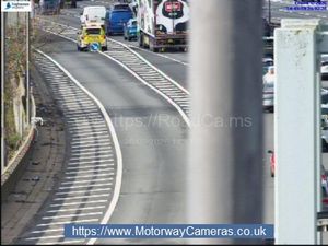 Supporting image for story: Lane closure causes delays on M6 near West Bromwich after vehicle breakdown