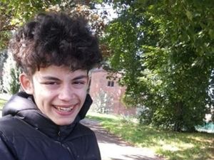 Supporting image for story: Family of teenager stabbed to death in Wolverhampton set up bleed kit foundation