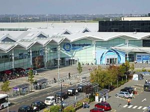 Supporting image for story: Holidaymakers face delays at Birmingham Airport