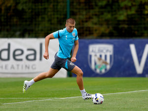 Supporting image for story: 'He's going to play a lot of games' West Brom boss explains right-back call with Alfie Gilchrist omitted