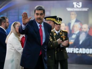 Supporting image for story: Nicolas Maduro asks Supreme Court to audit Venezuela’s presidential election