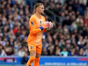 Supporting image for story: Late Bart Verbruggen penalty save helps Brighton to victory over Brentford