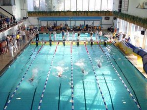 Supporting image for story: Shrewsbury Quarry pool work completed but opening date 'unavoidably' delayed