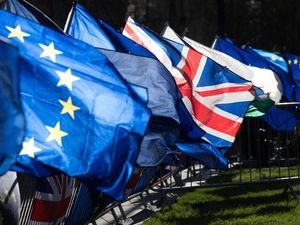 Supporting image for story: How could Britain leave the EU without a deal on October 31?