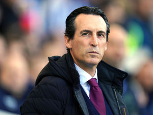 Supporting image for story: Unai Emery facing midfield uncertainty for Wolves clash 