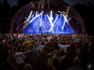 Supporting image for story: Reggae legends UB40 featuring Brummie icon Ali Campbell and Bananarama to headline Midlands festival