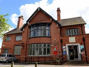 Supporting image for story: Wolverhampton libraries: Bilston could move from 145-year-old home in major shake-up