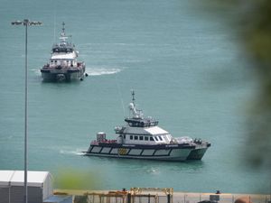 Supporting image for story: Channel-crossing migrants brought to shore by Border Force and lifeboats