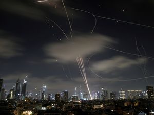 Supporting image for story: How could Iran retaliate after US strikes its nuclear programme?