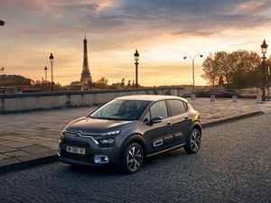 Supporting image for story: Citroen continues partnership with Elle on new C3 special edition
