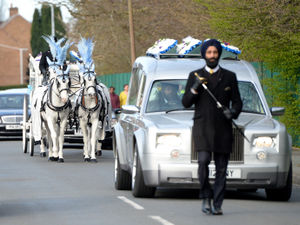 Supporting image for story: Hundreds gather to remember young brothers killed in Birmingham New Road crash