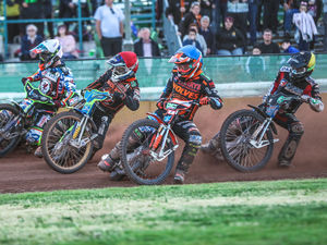 Supporting image for story: Wolverhampton Wolves wobble proves costly