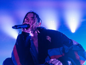 Supporting image for story: Chase Atlantic bring live show to Birmingham's O2 Institute - in pictures