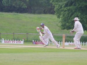 Supporting image for story: Champions open their title defence with a big victory