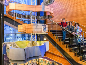 Supporting image for story: Sculpture celebrates 120 years of Birmingham Hippodrome