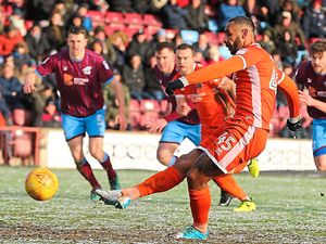 Supporting image for story: Analysis: Shrewsbury Town refuse to be blown off course