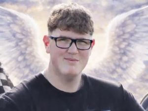 Supporting image for story: ‘Something gone very wrong’ after car crash teenagers misidentified – watchdog