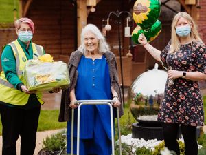 Supporting image for story: Flower power bringing smiles in care homes