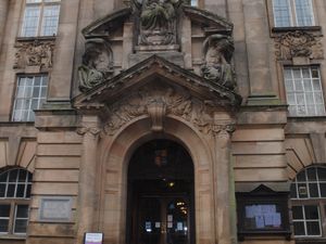 Supporting image for story: More than 1,000 fines dished out to parents for poor parking outside Walsall schools 