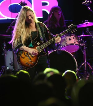 Joanne Shaw Taylor at Bilston's Robin 2. Pictures by: Andy Shaw