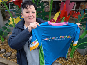 Supporting image for story: Shropshire woman defying chronic illnesses to take on 'London Marathon My Way' for Hope House
