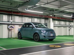 Supporting image for story: Fiat commits to fully electrified UK car range from July this year