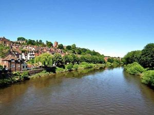 Supporting image for story: Safety warning after people reported swimming in river at Bridgnorth