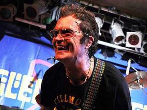 Supporting image for story: Glenn Hughes releasing live album from Wolverhampton gigs
