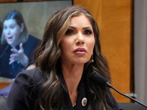 Supporting image for story: US Senate confirms Noem as Trump’s Homeland Security Secretary