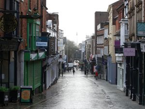 Supporting image for story: Experts see bounceback in spring after economy shrinks in 2020