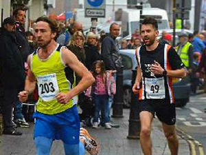 Supporting image for story: Runners are out in force at Bridgnorth