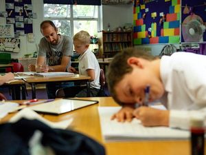 Supporting image for story: Ministers urged to reconsider ditching plans to get all pupils back to school