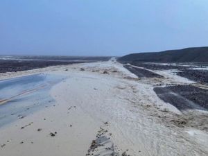 Supporting image for story: Tourists find safety after floods close Death Valley roads