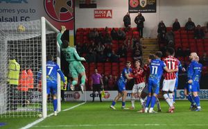 Evan Weir watches his header get tipped over the crossbar late on.