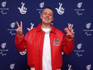 Supporting image for story: I’m A Celebrity’s Aitch says sister Gracie loved Ellie Goldstein on Strictly