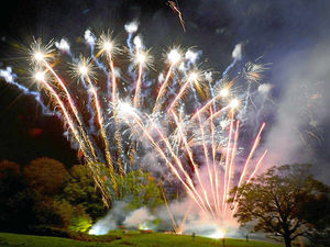 Supporting image for story: Bonfire night fun goes with a bang at Shropshire events