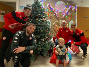 Supporting image for story: Dudley Town FC players take time out to make Christmas visit to hospital patients 