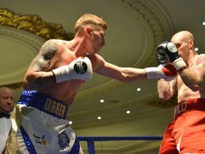 Supporting image for story: Ricky Summers eyes up a title shot
