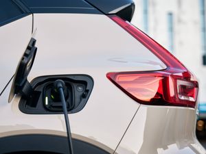 Shrewsbury car retailer has shared their top tips and advice for local drivers to better understand the EV charging process. 