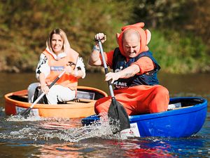 Supporting image for story: Shrewsbury coracle fun puts racers in real spin - with pictures
