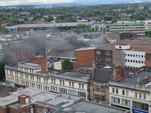 Supporting image for story: Heavy smoke seen over Wolverhampton city centre as fire breaks out in Beatties car park