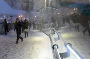 Snow for commuters heading to Wolverhampton Railway Station
