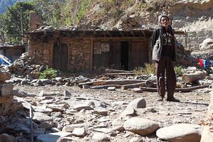 Destruction - shelter among the rubble in the Dolakha District
