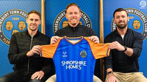 Gavin Cowan (centre) is joined by club favourite Dave Edwards (left) and Jamie Haynes who have been appointed joint assistant head coaches