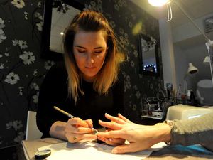 Supporting image for story: Festive theme nails point to growing trend